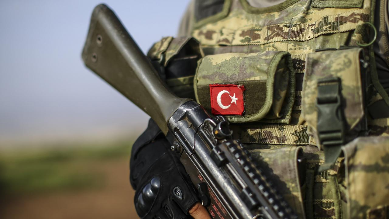 Türkiyə əsgəri şəhid oldu - FOTO