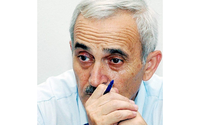 Anasının qəbrini ziyarət etməyə gedən jurnalist qəbiristanlıqda öldü