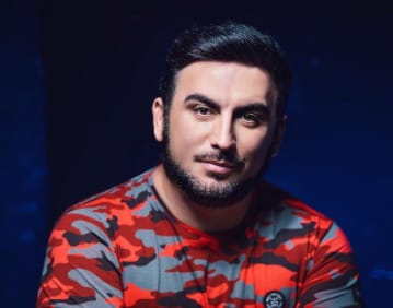 Tarix Əliyev od püskürdü: "Hər şeyimi özüm qazanmışam"