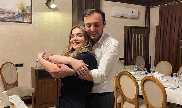 Türkan Məmmədlidən üzücü paylaşım: "Bu sevgim də daşa dəydi"