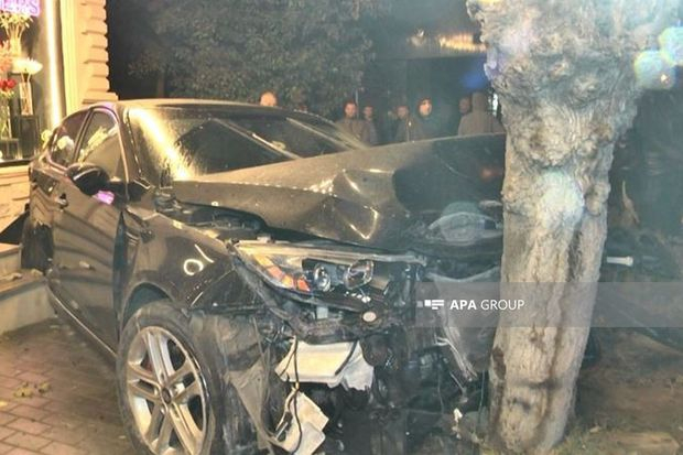 Paytaxtda dörd avtomobil toqquşdu, xəsarət alanlar var - FOTO