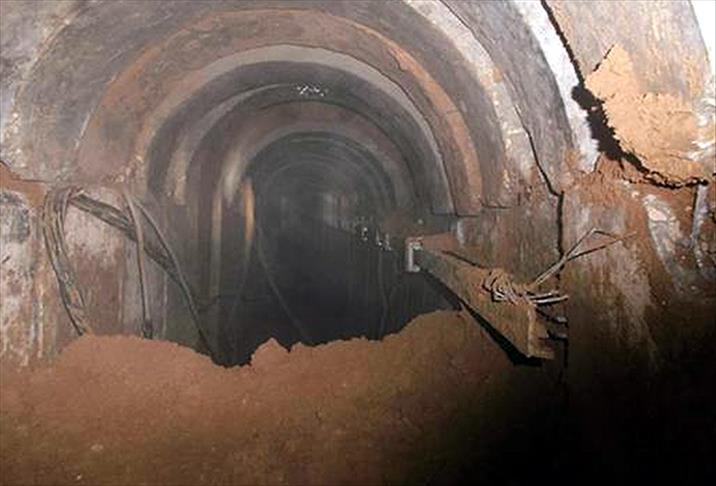 Hindistanda tunel çökdü - Dağıntılar altında 36 nəfər var