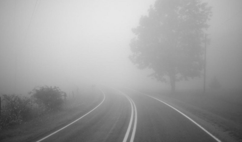 Sabah dumanla əlaqədar bəzi yollarda görünüş məsafəsi məhdudlaşacaq