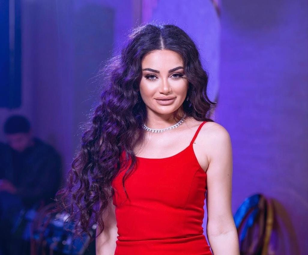Zeynəb şərt qoydu: “Ya onlar, ya mən!”