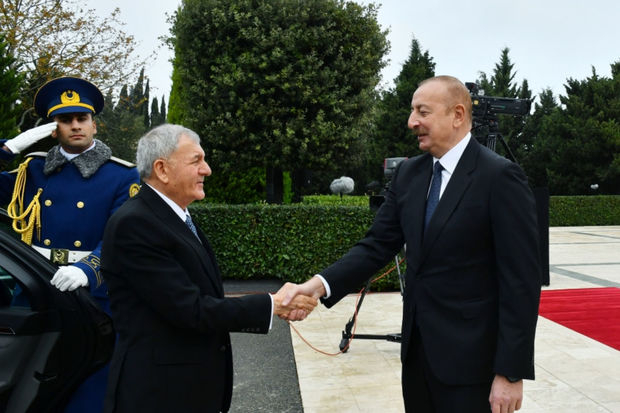 Azərbaycan və İraq prezidentləri mətbuata bəyanatlarla çıxış ediblər
