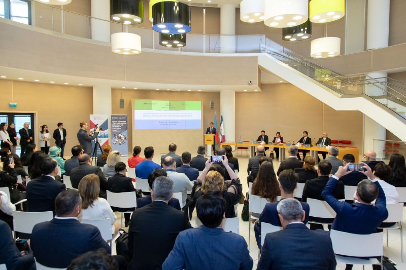 Yeni yaranmış 100 QHT-yə “Layihənin idarə edilməsinin əsasları” təlimi keçirilir - FOTO