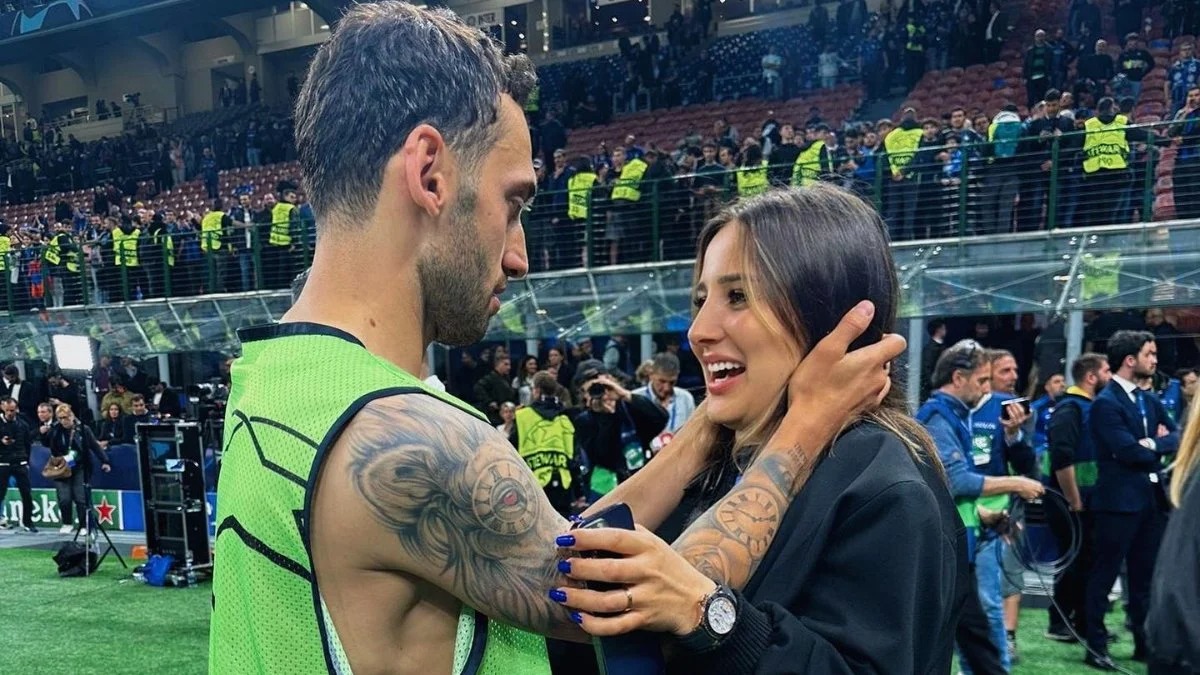 Məşhur futbolçu üçüncü dəfə ata oldu - FOTO