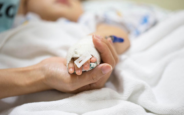 Azərbaycanda qızılcaya yoluxmuş 4 yaşlı uşaq öldü