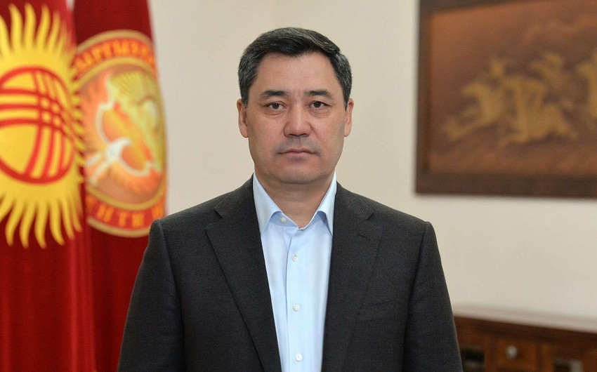 Qırğızıstan Prezidenti Azərbaycana işgüzar səfərə gəlib
