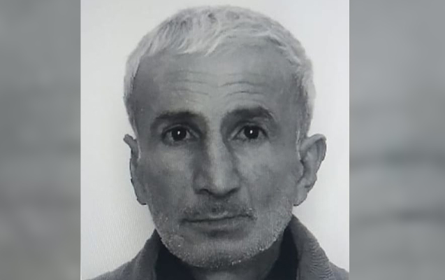 "Kalaşnikov” satmaq istəyirdi - Tutuldu