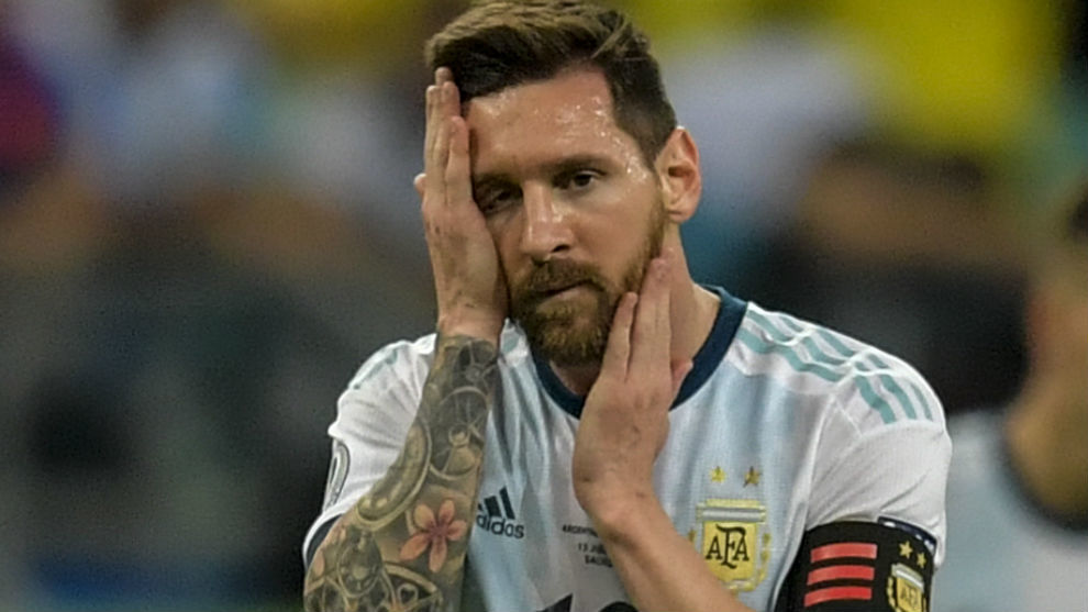 "Bu məğlubiyyət bizi yıxdı" - Messi