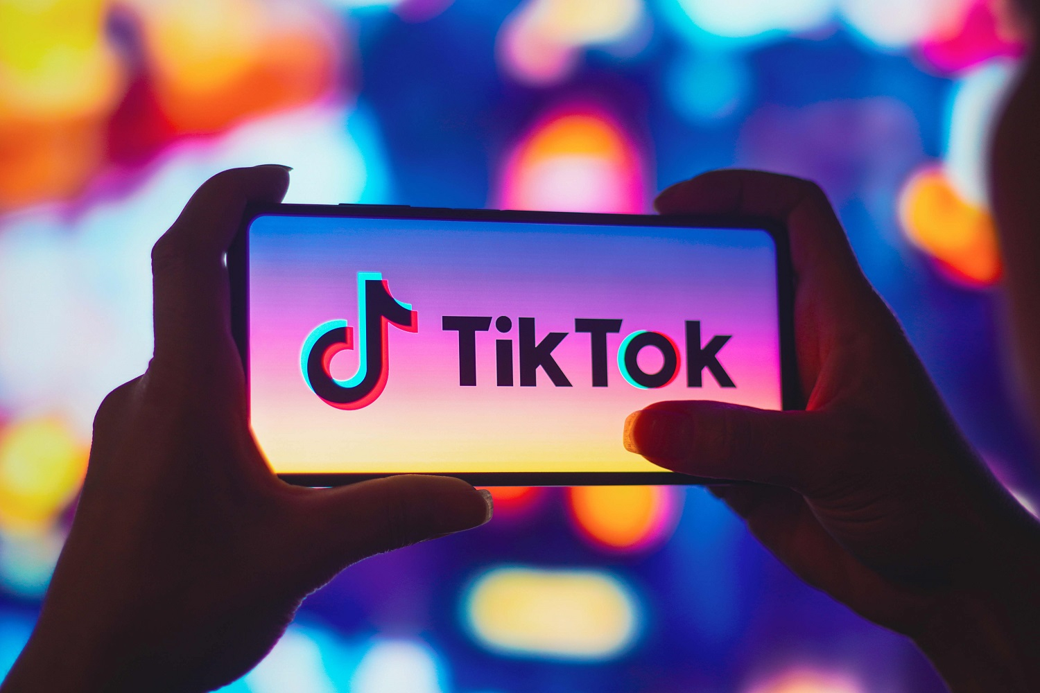 "Tiktok" Azərbaycanda bağlana bilər? - AÇIQLAMA