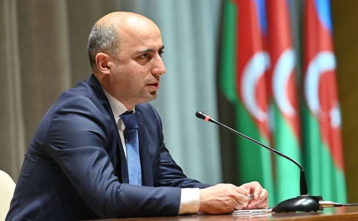 "Tələbələrimizi sentyabrın 15-i Xankəndidə...” - Emin Əmrullayev