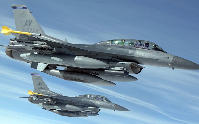 Niderland Ukraynaya 18 “F-16” tədarük edəcək