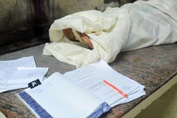 Naftalanda küçədə kişi meyiti tapıldı