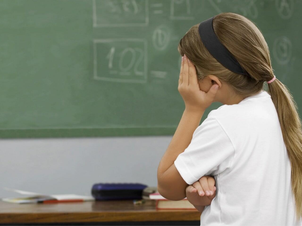 Azərbaycanda məktəblini avtomobil vuraraq öldürdü