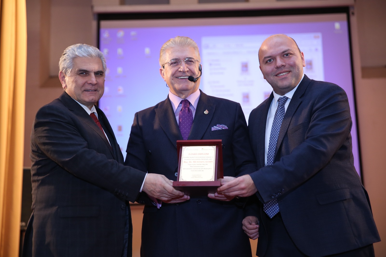 “EduTime”nin təşkilatçılığı ilə Mustafa Aydının seminarı keçirildi - FOTOLAR