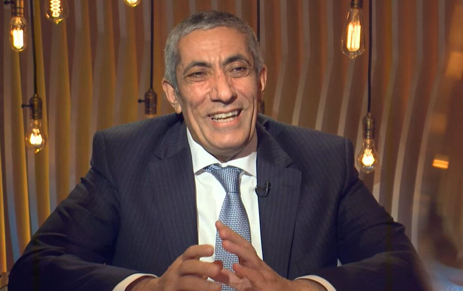 “Maaş ayın axırına çatmır, deputatların çoxu kreditdədir” - Siyavuş Novruzov