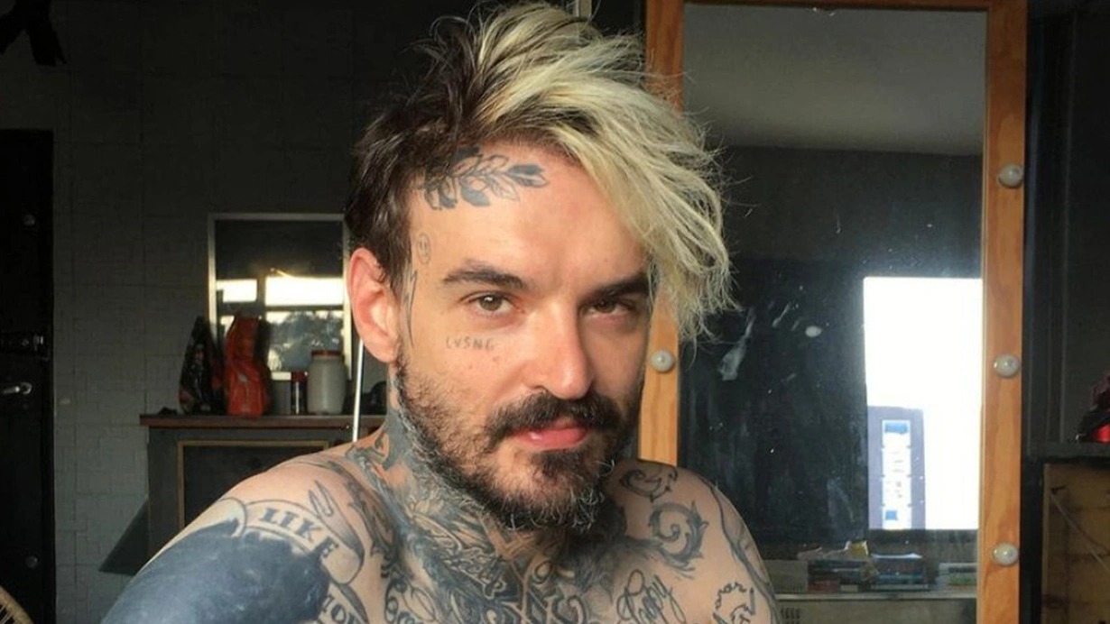 Tanınmış "youtuber" evində ölü tapıldı