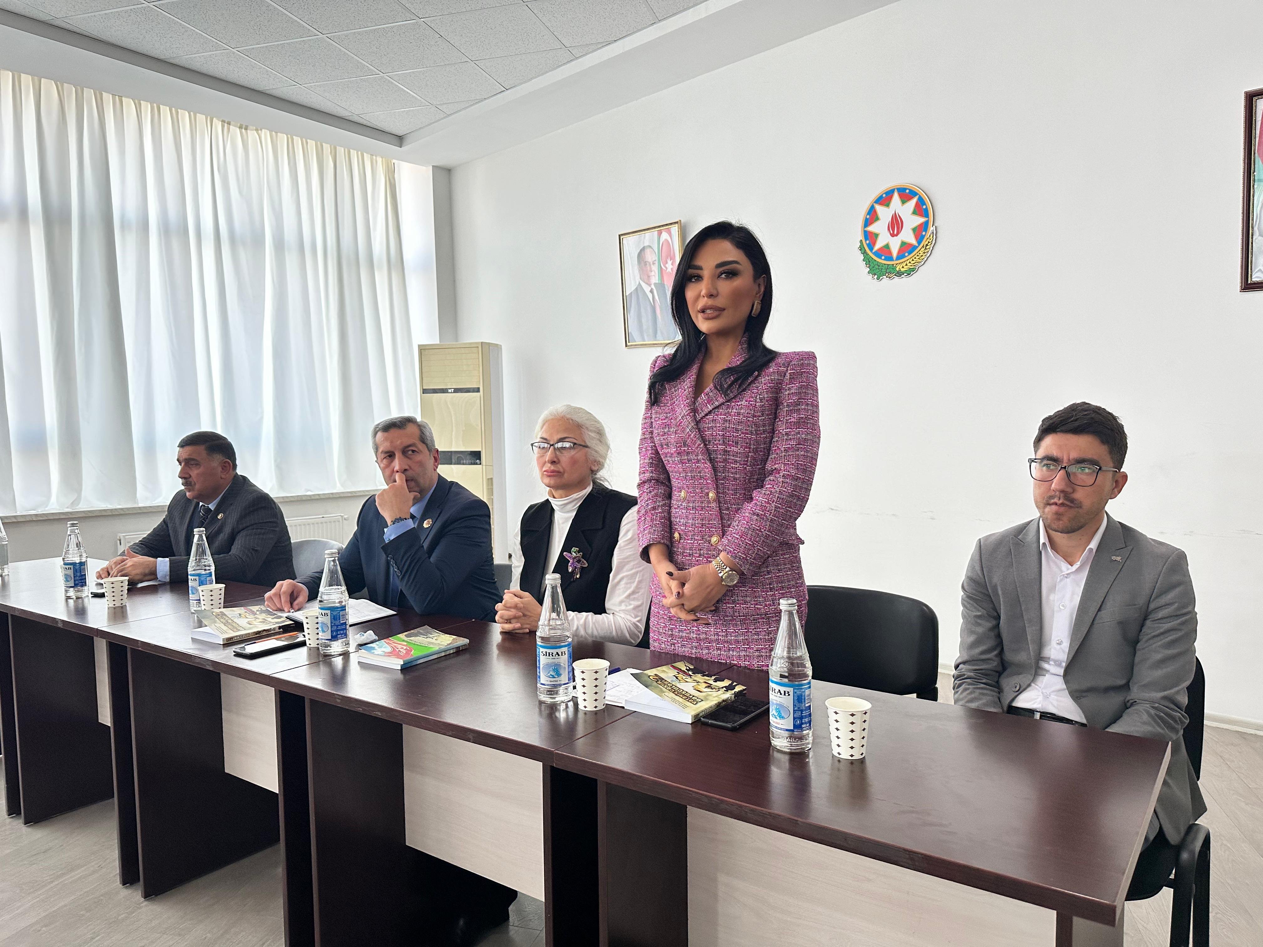 “Vətənin cəsur döyüşçüləri 2” adlı kitabın təqdimatı keçirilib - FOTOLAR