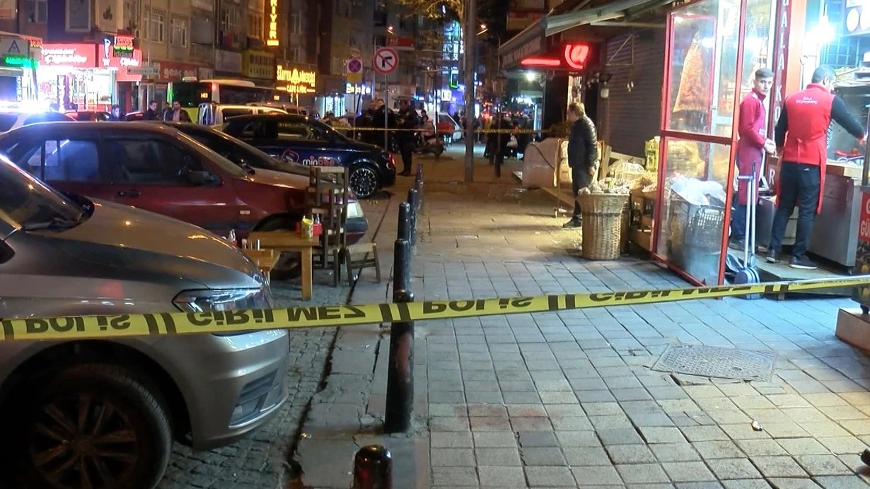 Səki ilə gedən qadın bıçaqlandı