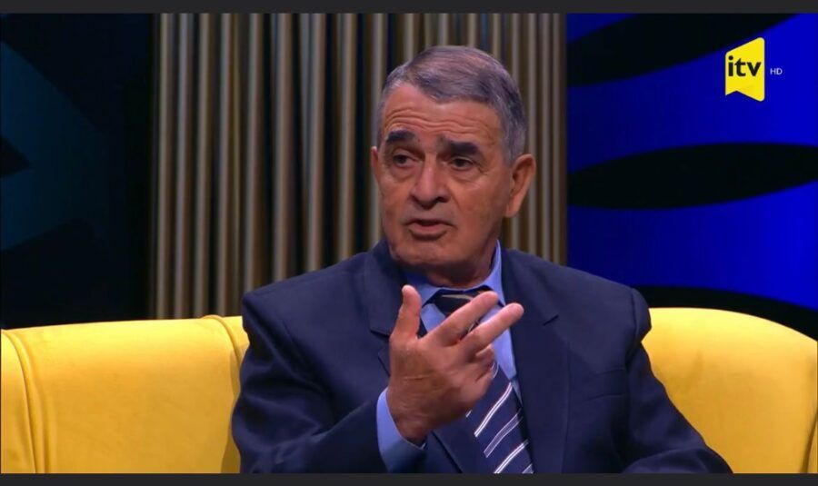 "İndi məni tanımırlar, heç olmasa, bundan sonra tanıyın" - Jurnalistə kobud cavab verən tarzən danışdı