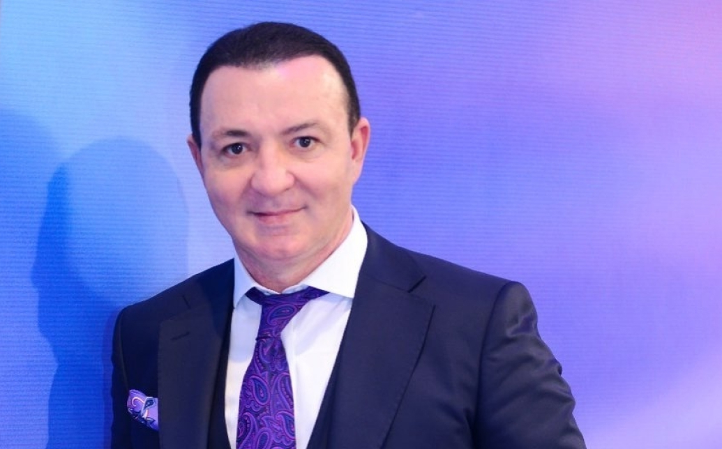 Vasifdən Elzaya dəstək: "Elza Azərbaycanın Yıldız Tilbəsidir"