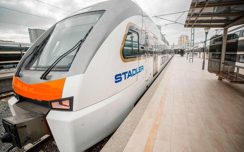 ADY qeyri-sabit hava şəraiti ilə əlaqədar sərnişin qatarlarında sürət həddini endirib