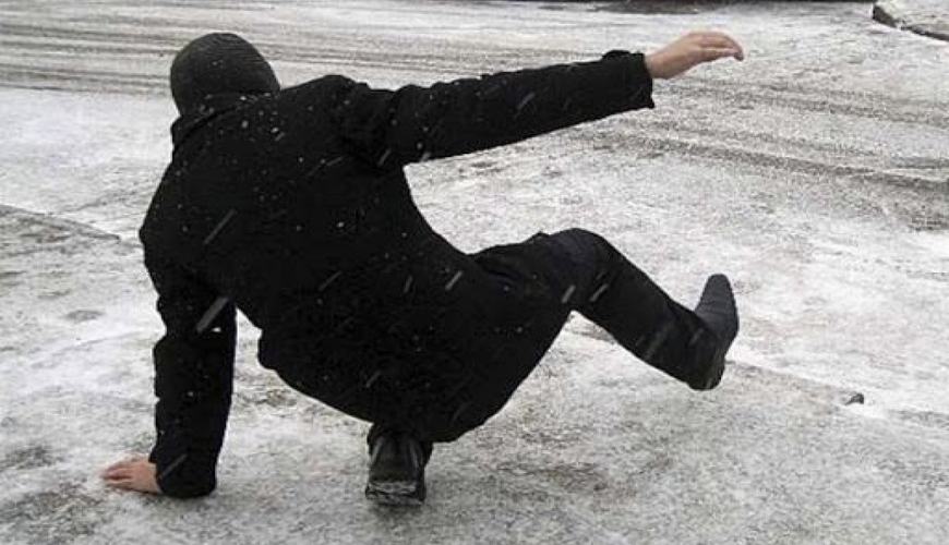 Azərbaycanda nəvəsini məktəbə aparan baba faciəvi şəkildə öldü