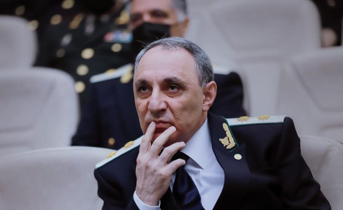 Kamran Əliyev: "Binəqədidə baş verən yanğının səbəbi ilə bağlı bir neçə versiya var"