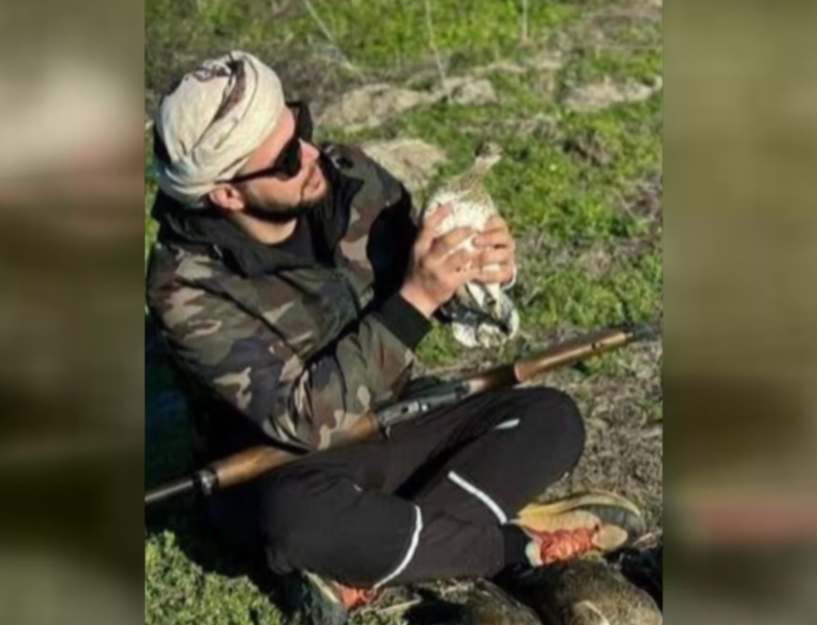 Ərəb biznesmen adı "Qırmızı kitab"da olan quş ovlayıb - VİDEO