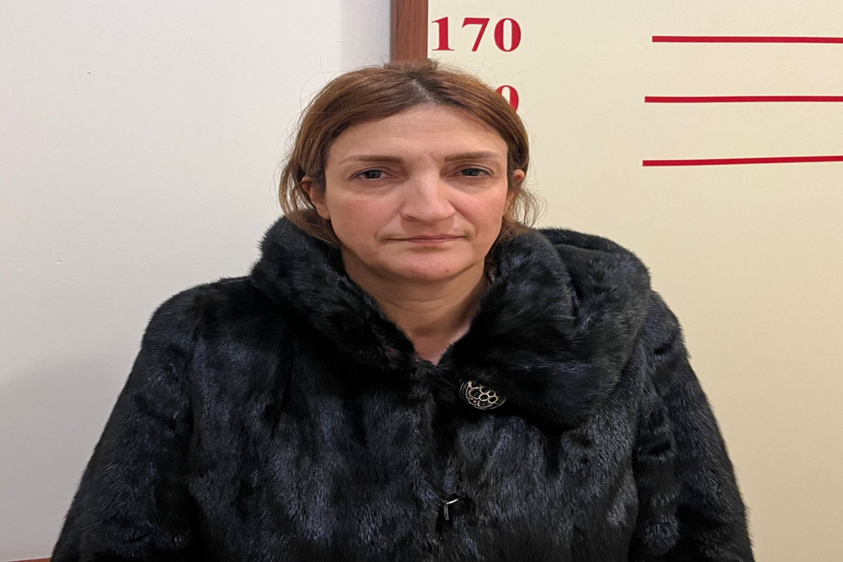 Sosial yardım və pensiya düzəltmək adı ilə pulları mənimsəyən qadın ƏLƏ KEÇDİ