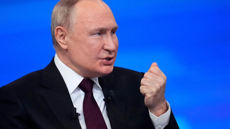 Putin əhaliyə çağırış etdi: "Ən azı üç uşaq sahibi olun"