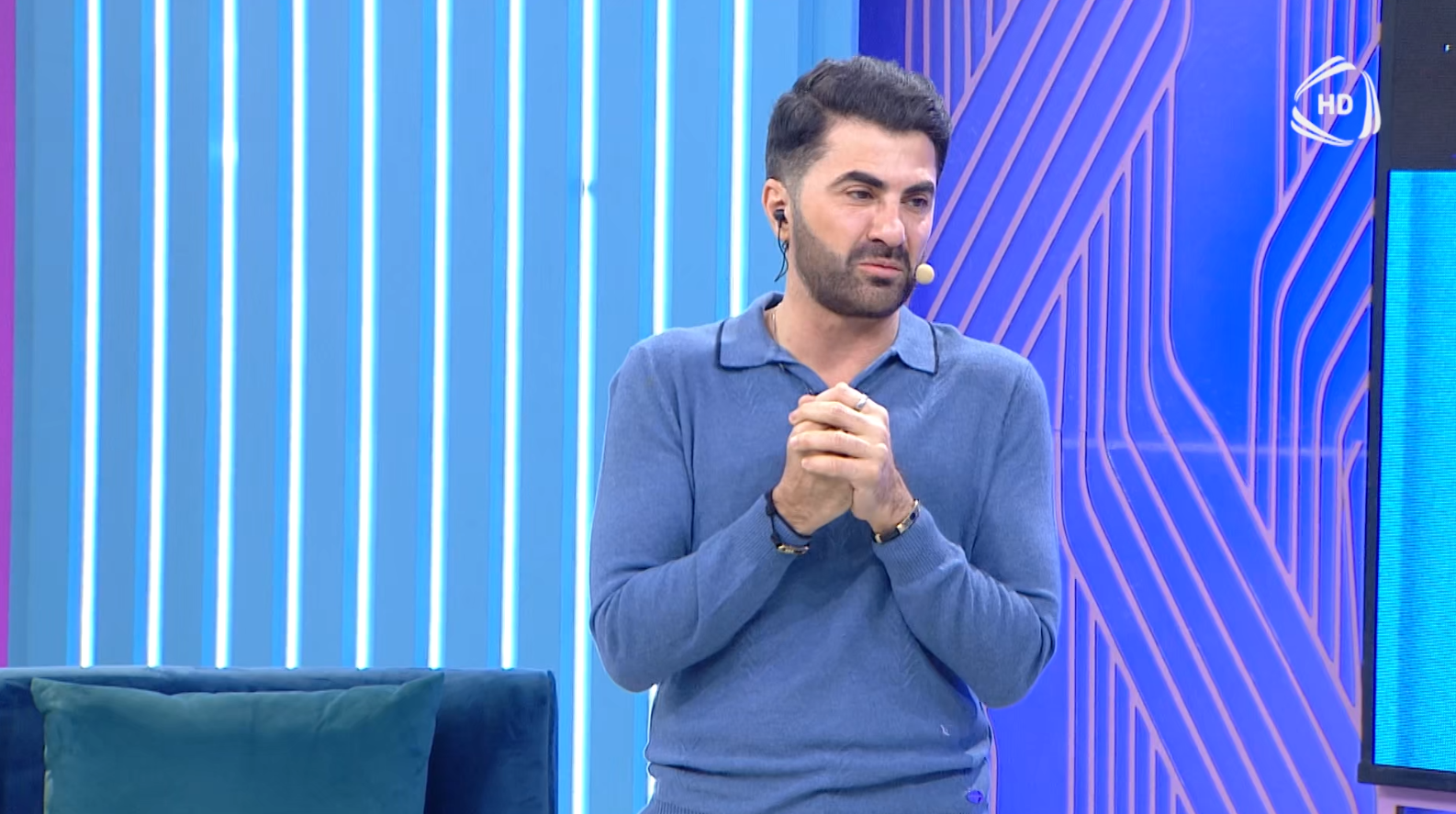 Zaur Baxşəliyev efirin dayandırılması ilə bağlı açıqlama verdi – VİDEO