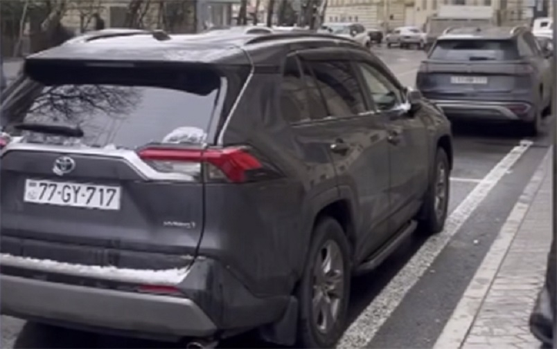 Hüseynin ödənişli parkinqlə bağlı şikayətinə - AYNA-dan cavab 