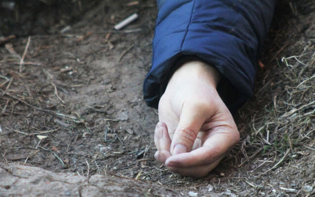 Kişini vergi borcunu xəbər etdiyi üçün öldürüblər