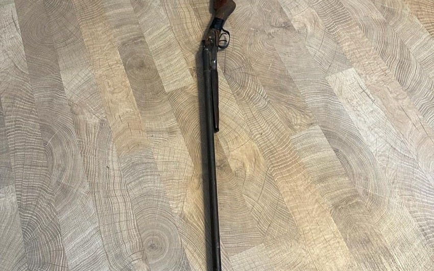 Ağdaş sakini odlu silahı polisə könüllü təhvil verdi