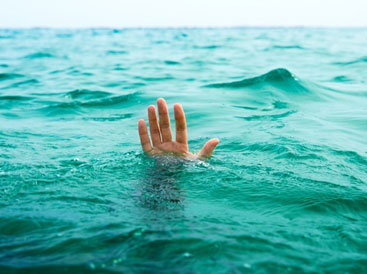 Azərbaycanda yeniyetmə faciəvi şəkildə öldü