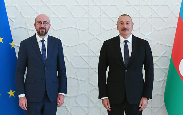 Şarl Mişel İlham Əliyevi təbrik etdi