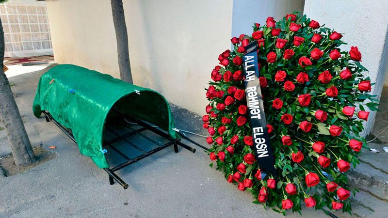 Azərbaycanın sabiq müdafiə nazirinin qızı vəfat etdi - FOTO