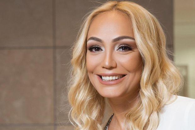 Nura Suri: "Trend üzünə həsrət idik"