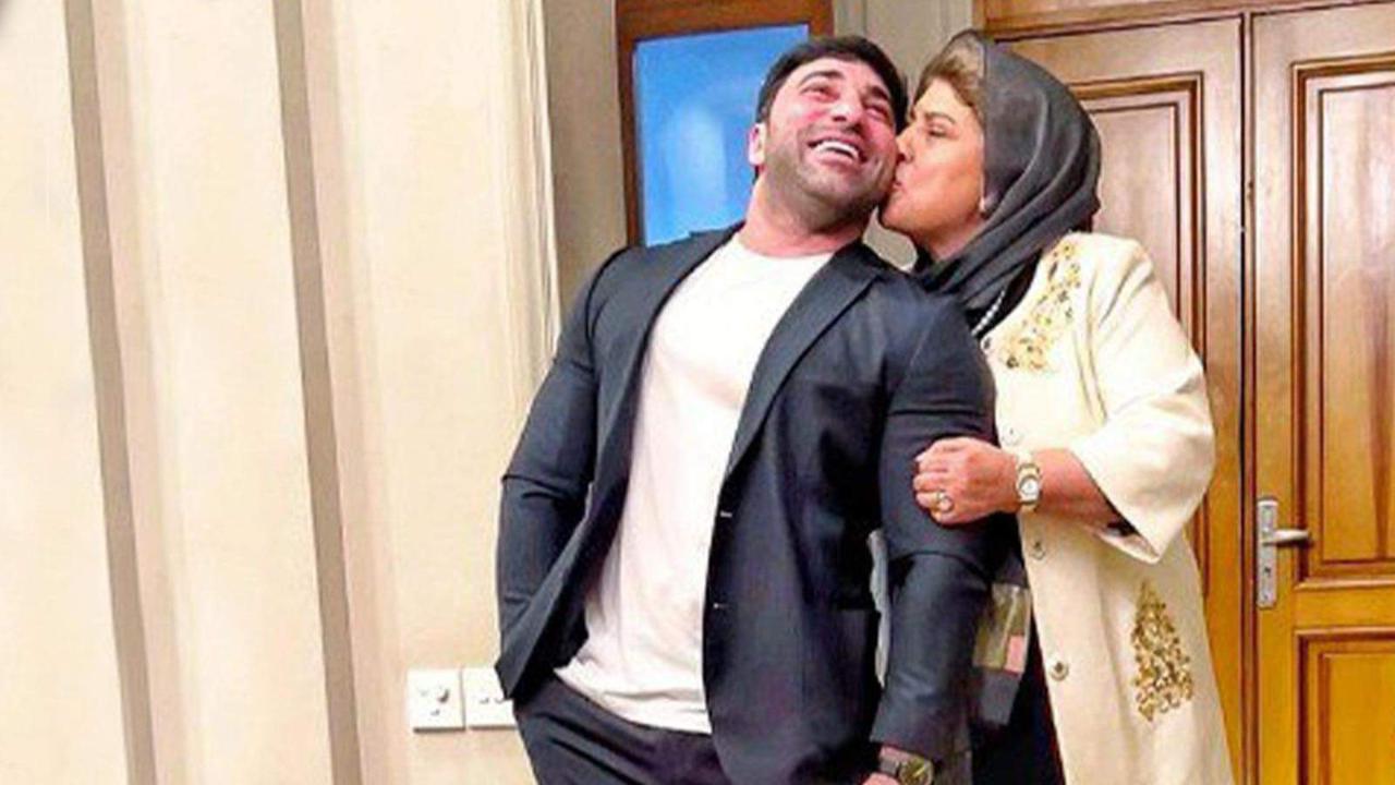 Kamil Zeynallının anası danışdı: “Xalq oğlumun yanındadır” – VİDEO