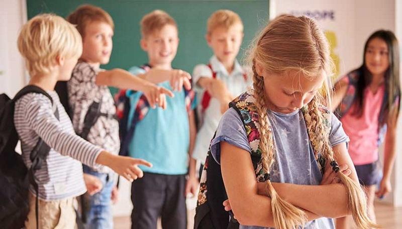 Məktəblini bulinqə məruz qoyanları hansı cəza gözləyir? - "Sözügedən problemlə bağlı ictimai müzakirələr aparılmalıdır"