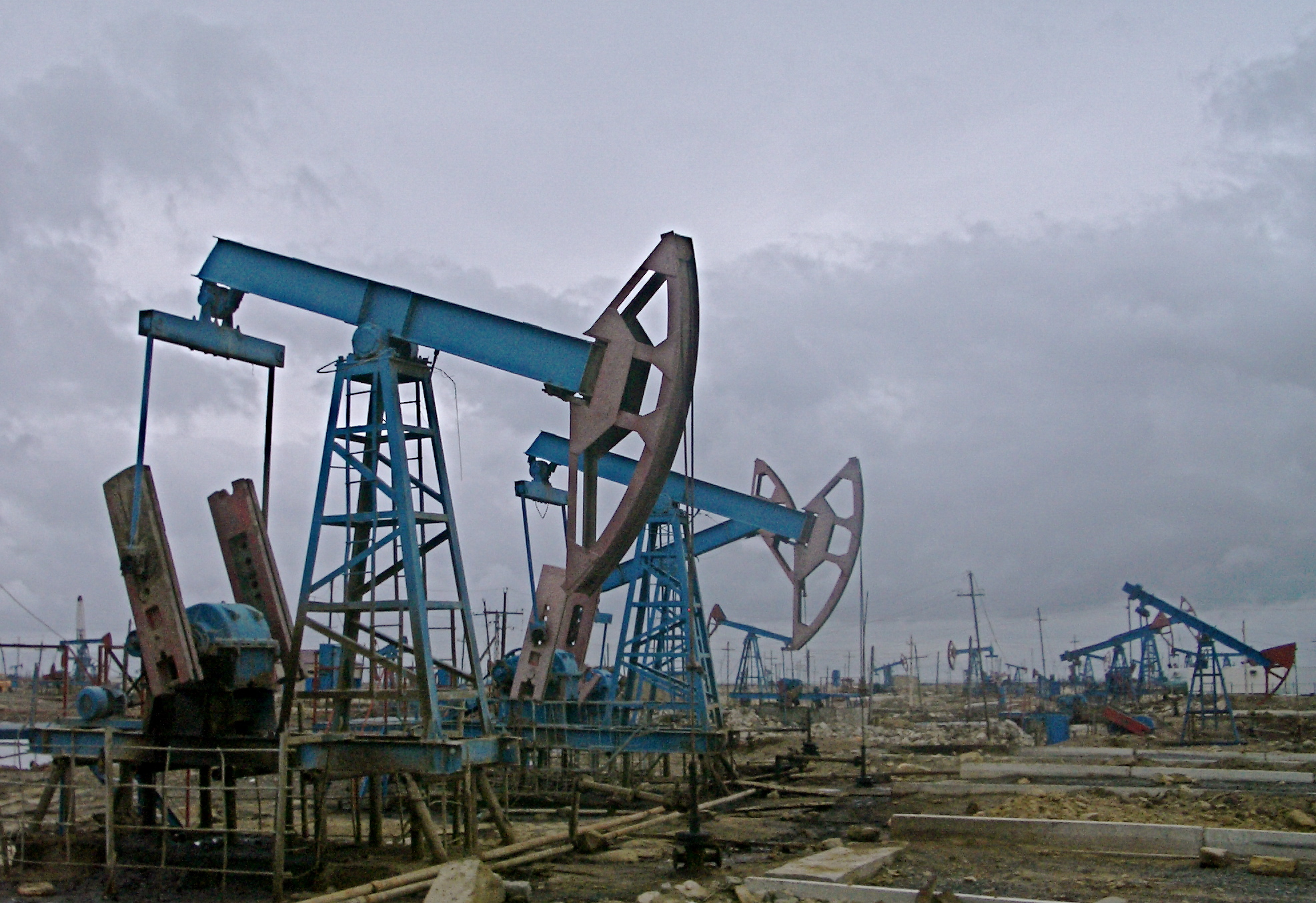 Azərbaycan neftinin qiyməti 87 dolları ötüb