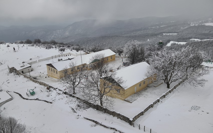 Əsaslı təmir edilən sərhəd zastavası xidməti istifadəyə verildi - VİDEO