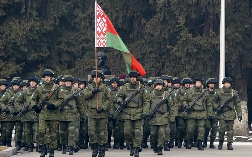 Belarus Silahlı Qüvvələri NATO-nun təlimləri fonunda hərəkətə keçib