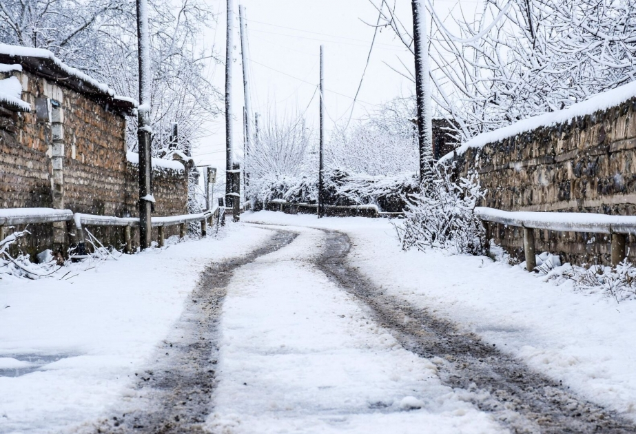 Yel çərşənbəsi qar gətirdi – Şamaxıda qarın hündürlüyü 30 santimetrə çatır
