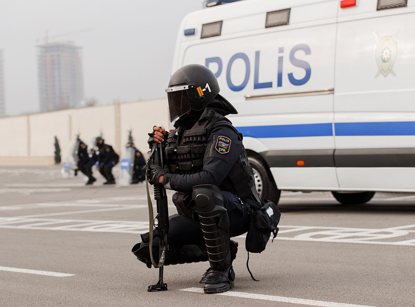 Polisdən Saatlıda ƏMƏLİYYAT: Saxlanılan var - FOTO