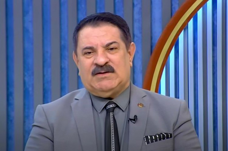 Ağadadaş Ağayev: “Dedi ki, sizə erməni pasportu düzəldək və Ermənistanda heykəlini ucaldaq”
