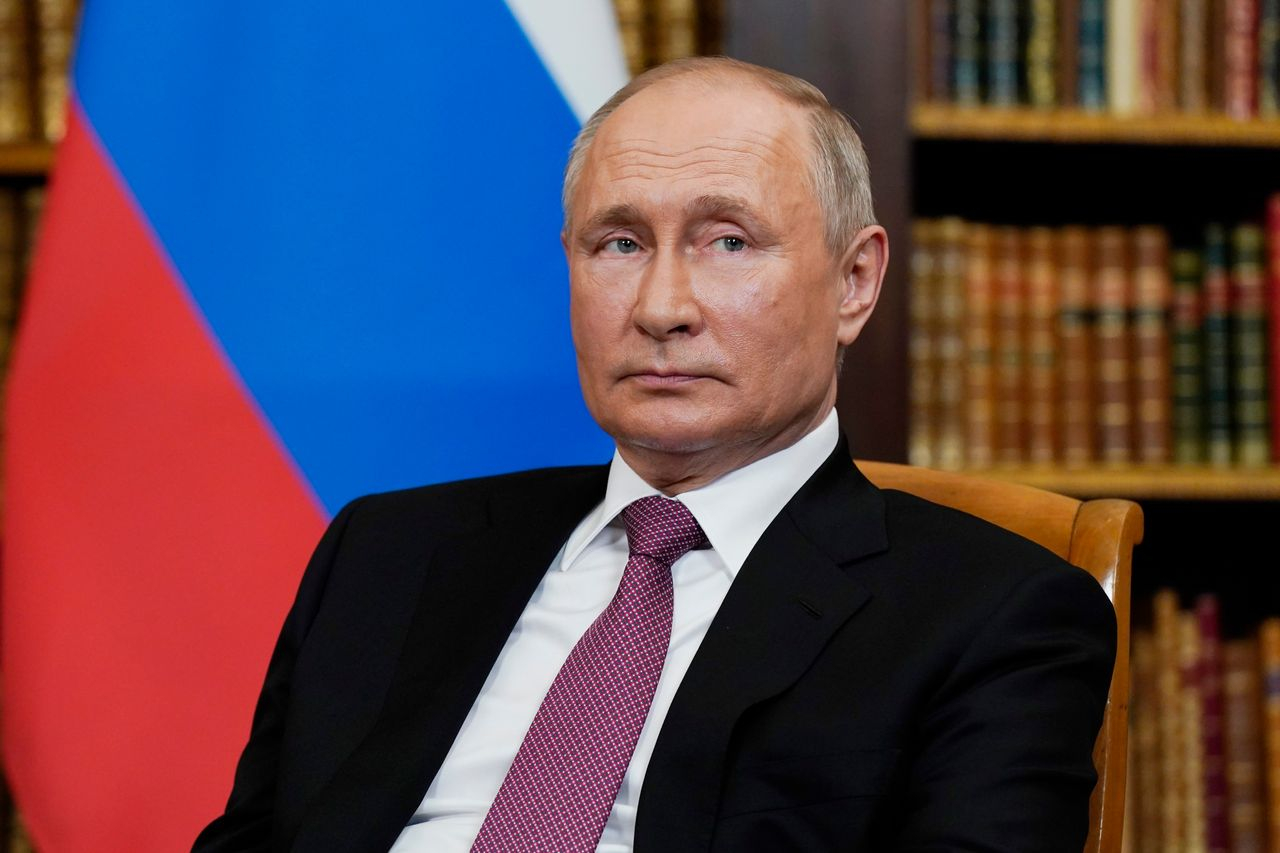 Rusiya MSK yekun nəticələri açıqladı: Putin qalib oldu